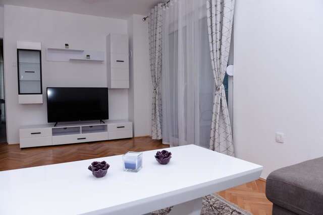 Апартаменты Lux Apartman Casablanca Плужине-33